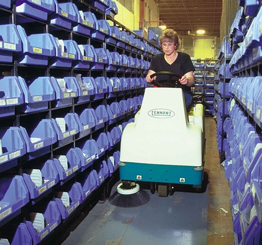 6100 Sub-Compact Battery Ride-On Floor Sweeper alt 20